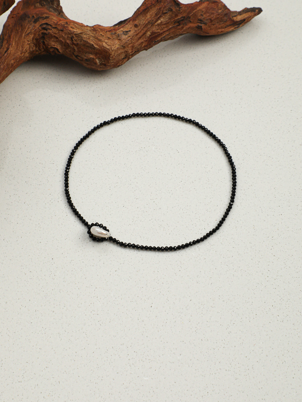 Dainty Single Strand Choker Necklace, Faceted Black Spinel & Natural Baroque Pearl Short Collarbone Jewelry For Women Minimal Everyday Gem Necklace